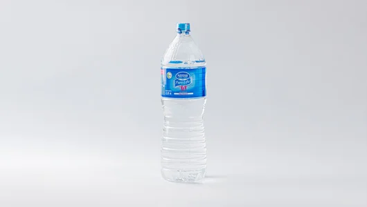 Вода питьевая негазированная Нестле пьюр лайф, 2 л